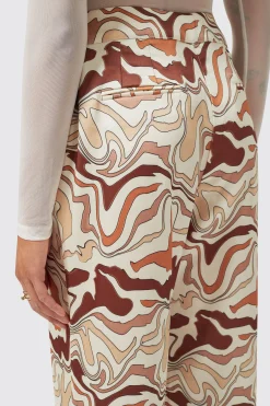 Calthia Slim Fit Neutral Trouser