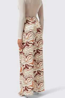 Calthia Slim Fit Neutral Suit